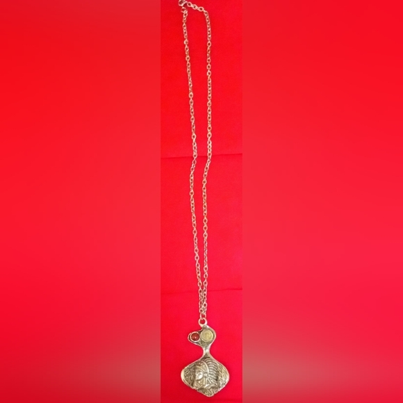 Necklace - Picture 1 of 3